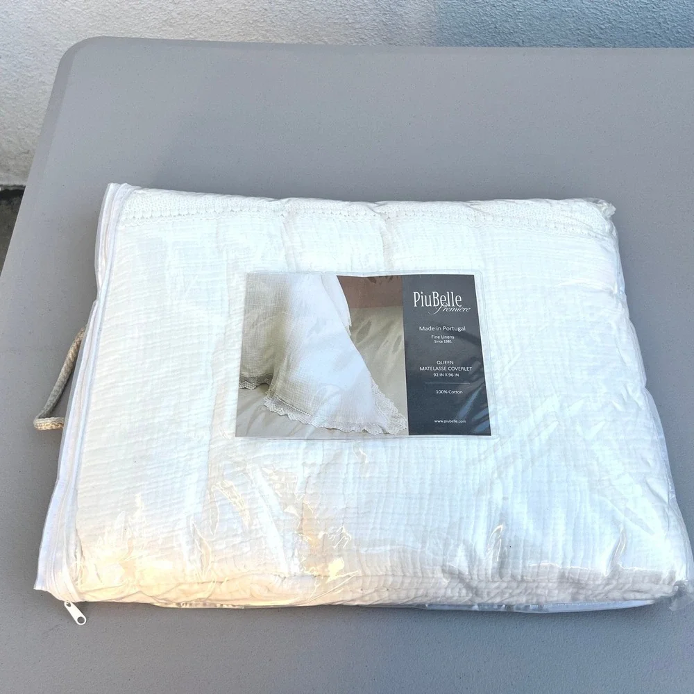 PiuBelle‎ Premiere Queen Matelasse Coverlet White 100% Cotton Lace Trim